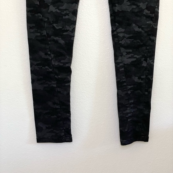 Bevy Flog Commando Button Fly Pant Stretch Cotton Black Camo Size 26 - Picture 8 of 16